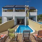 Rosie Villa Novigrad Istria