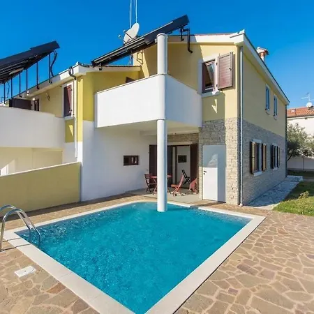 Rosie Vila Novigrad (Istria)